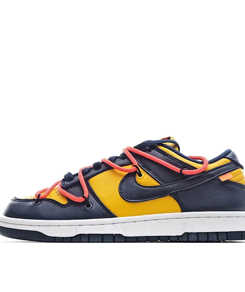OFF-WHITE x Futura x Nike Dunk Low 板鞋  