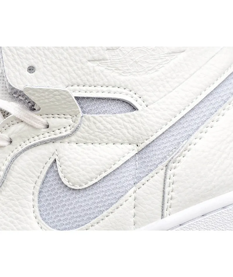 Wmns Air Jordan 1 High Zoom 'Pearl White'