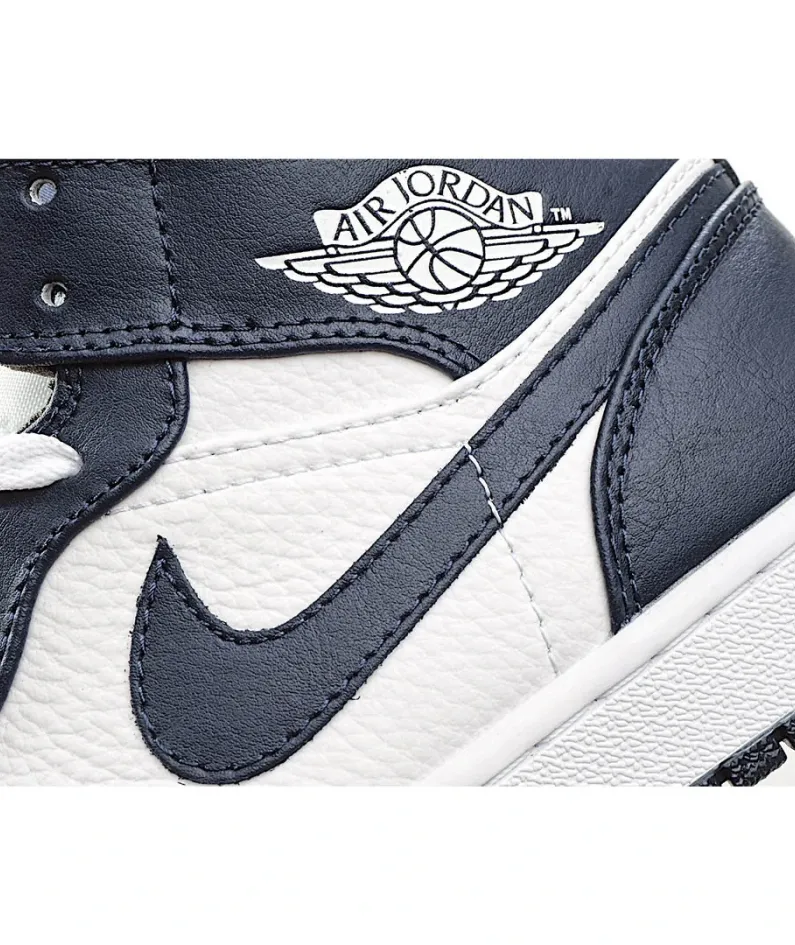 Air Jordan 1 MiD 