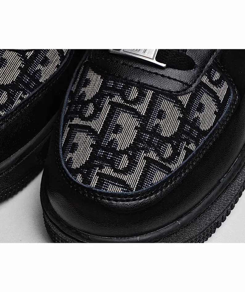 Nike Air Force 1 Low