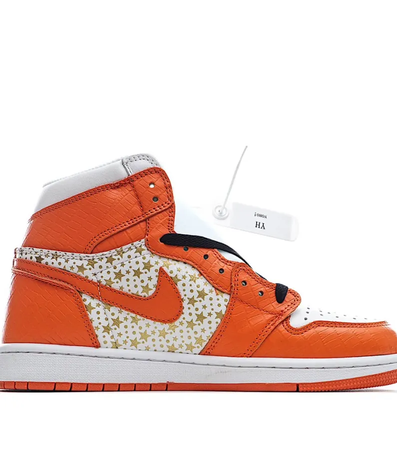 Supreme x AirJordan Retro AJ1 high-top basketball shoes