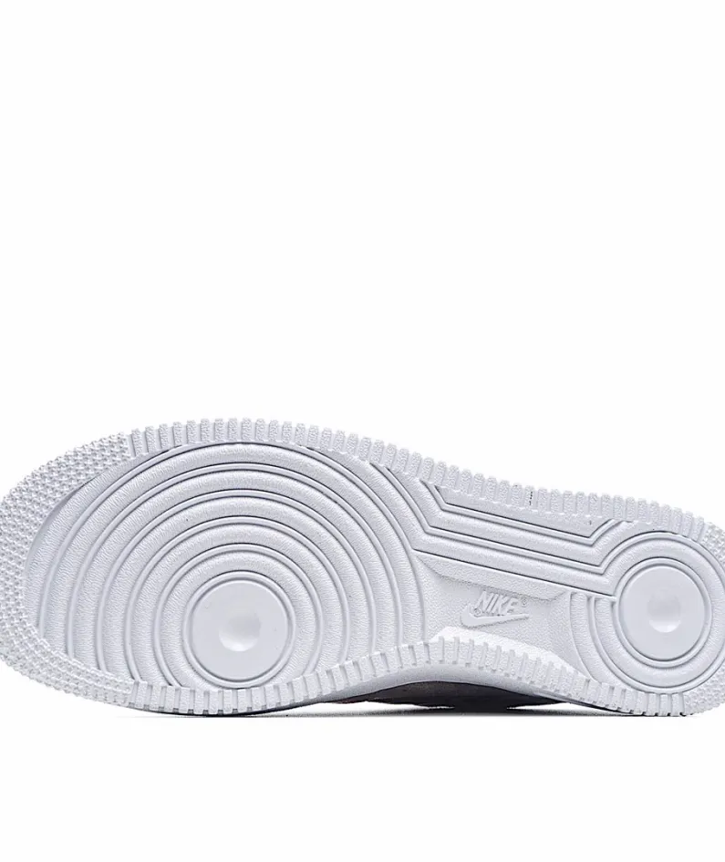 Nike Air Force 1 Low-Top Sneakers