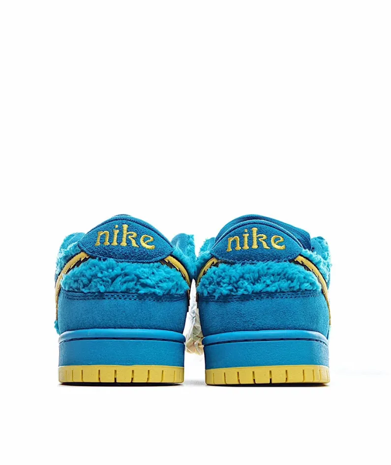 NIKE SB DUNK LOW PRO QS 