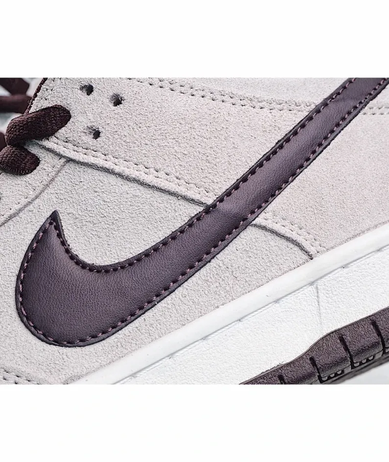 Nike SB Dunk Low "Desert Sand"