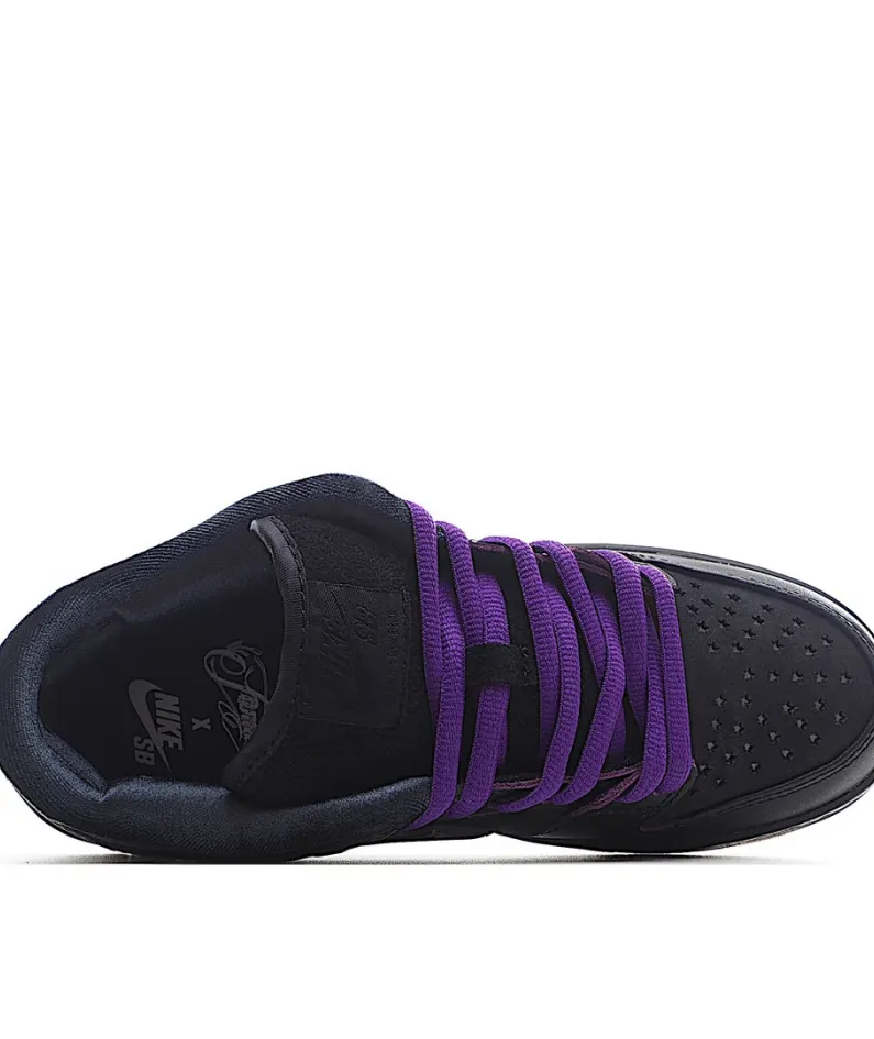 Familia x Nike SB Dunk Low Low-Top Sneakers