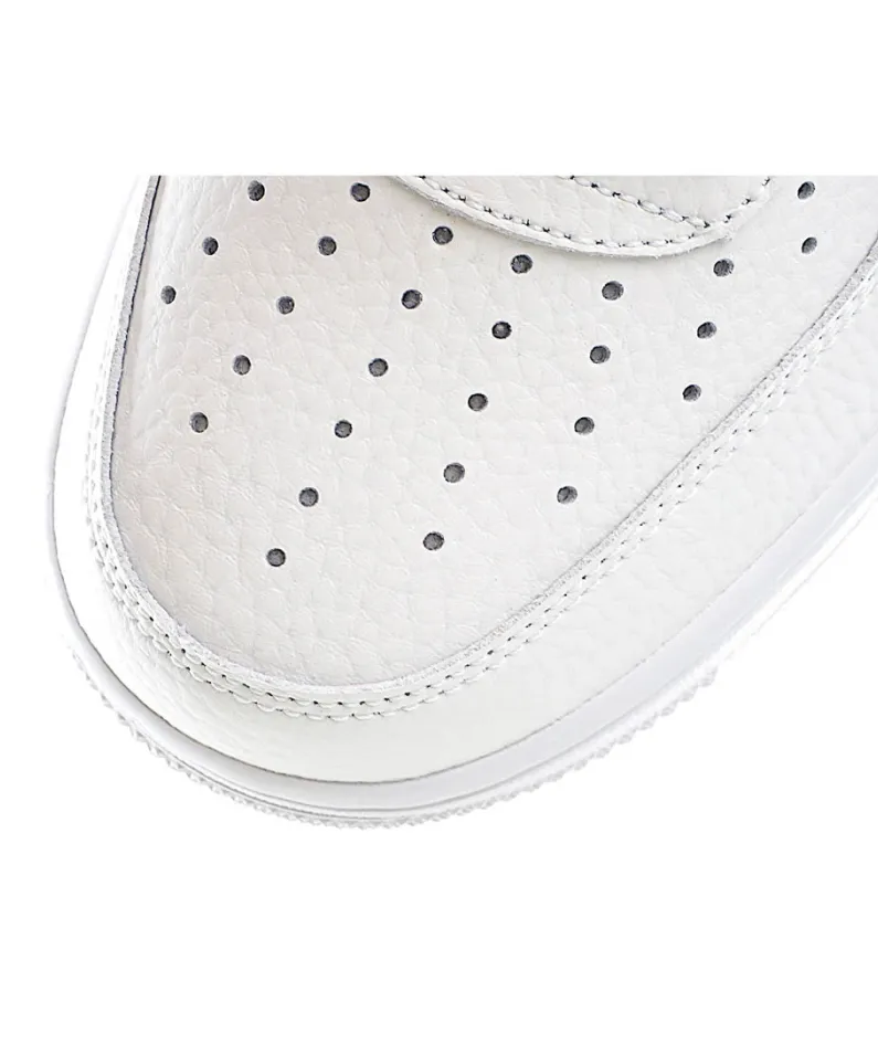 Nike Air Force 1 Low-Top Sneakers