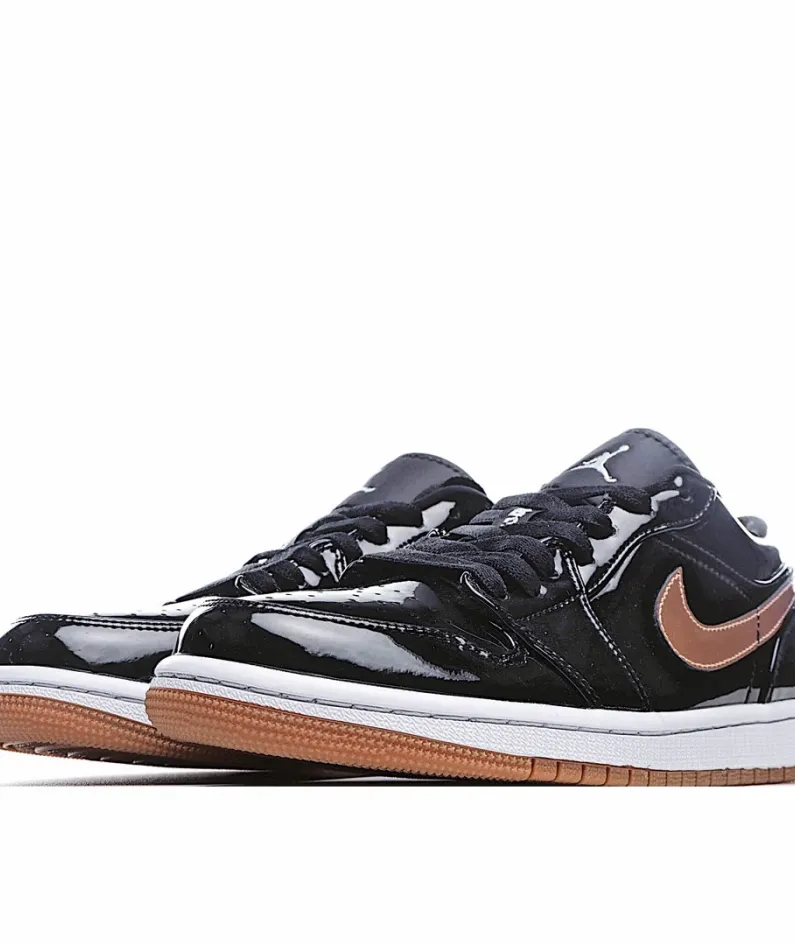 Air Jordan 1 Low GS 'Metallic Gold'