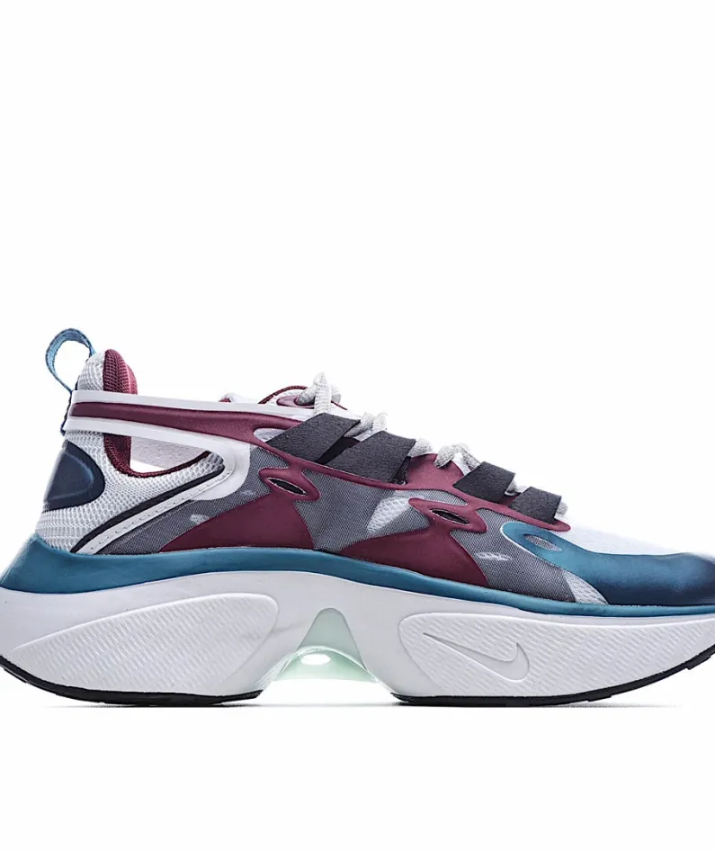 Nike CHANEL x Nike Signal DIMSIX Running Shoe