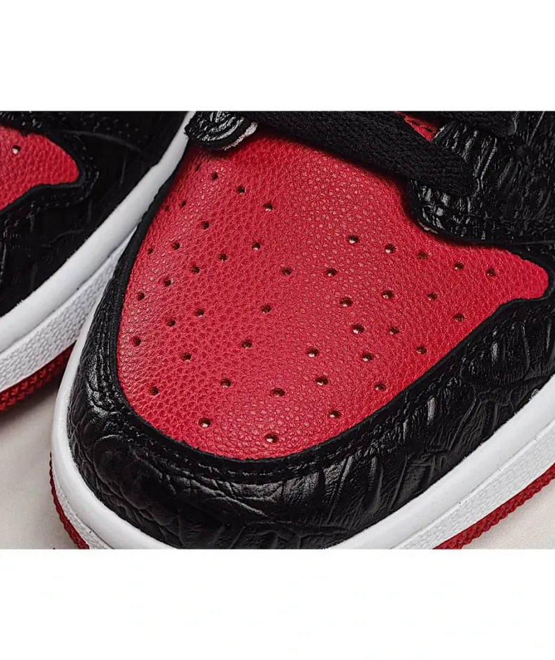 Air Jordan 1 Low Joe 1 Low Basketball Shoes
