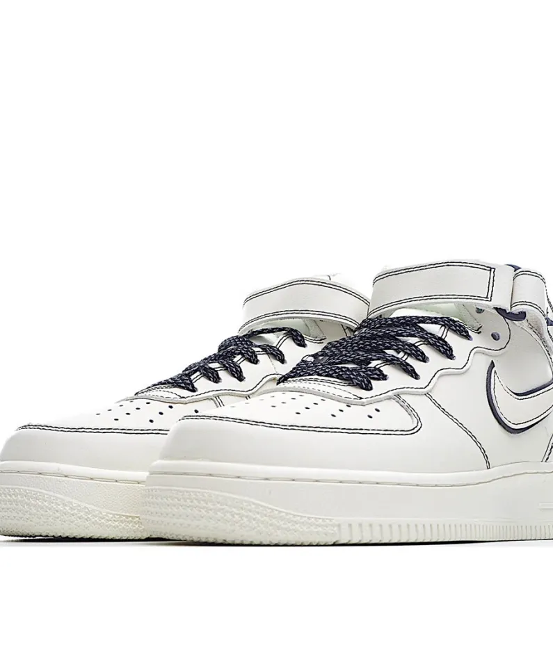 Nike Air Force 1 Mid