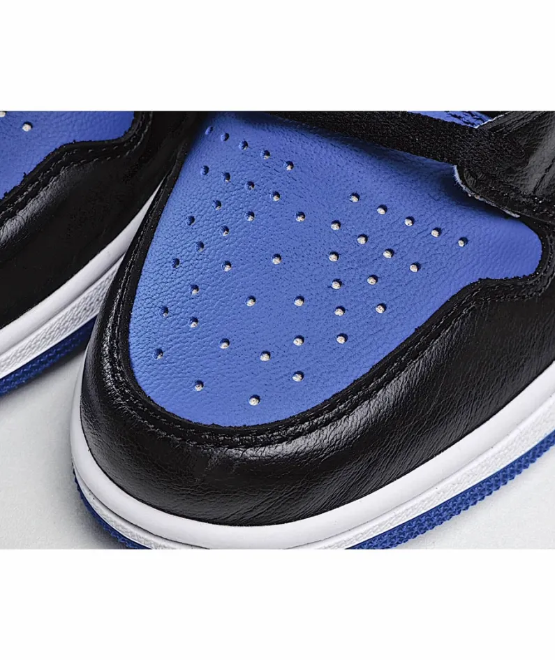Air Jordan 1 Retro High OG 'Royal Toe'