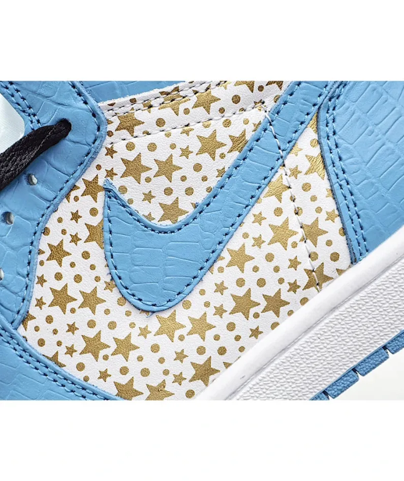 Supreme x AirJordan Retro AJ1 high-top basketball shoes