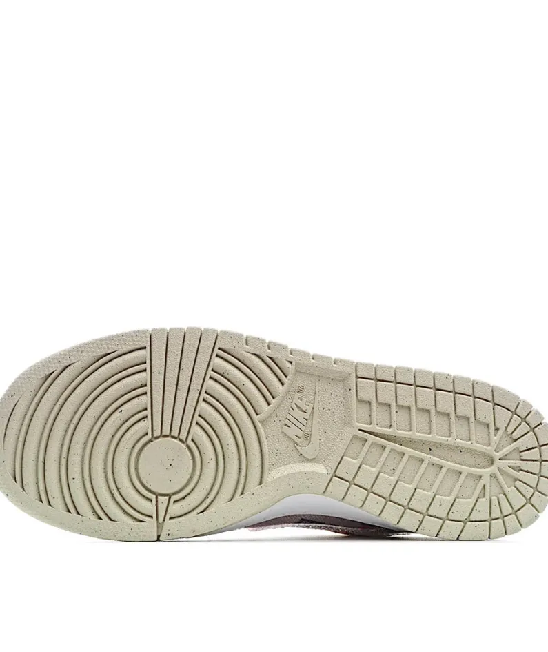 Nike SB Dunk Low SPCity Market Low Top Sneakers