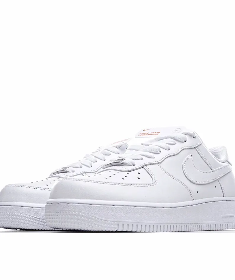Nike Air Force 107 Low Top Sneakers