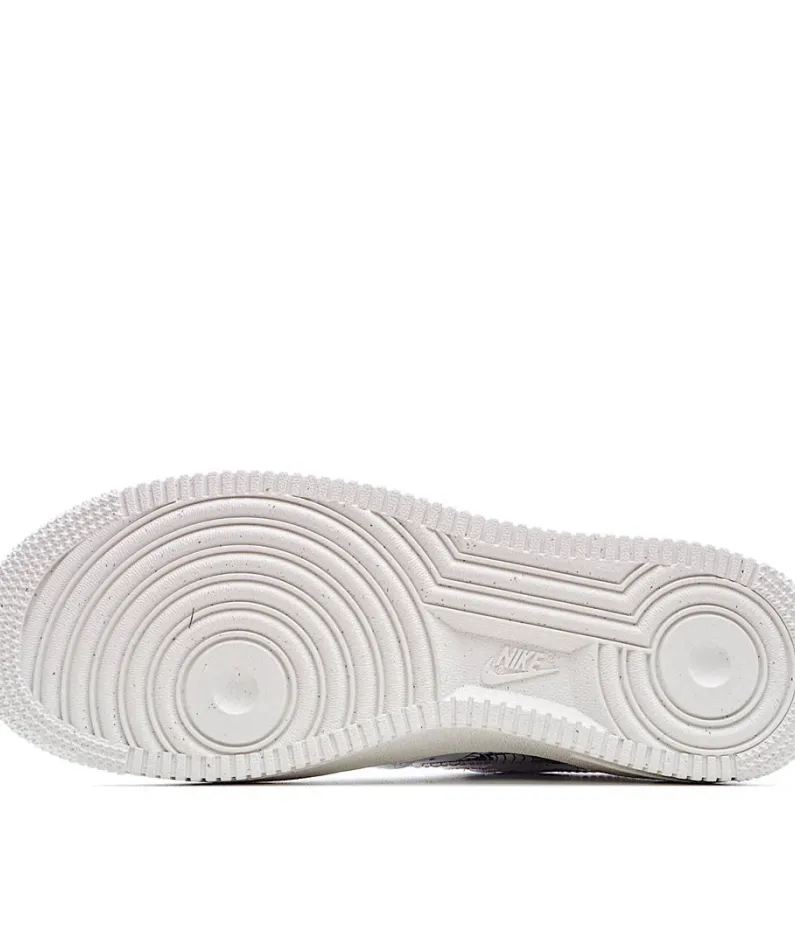 Nike Air Force 1 Sneakers