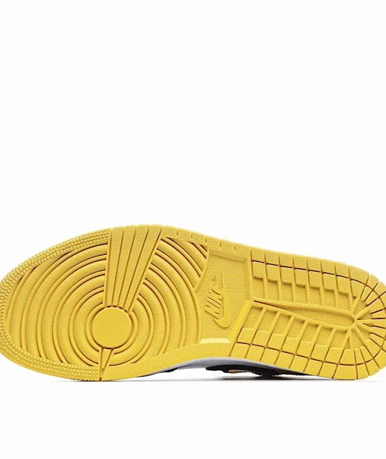 Air Jordan 1 Mid SE 'Yellow Toe'