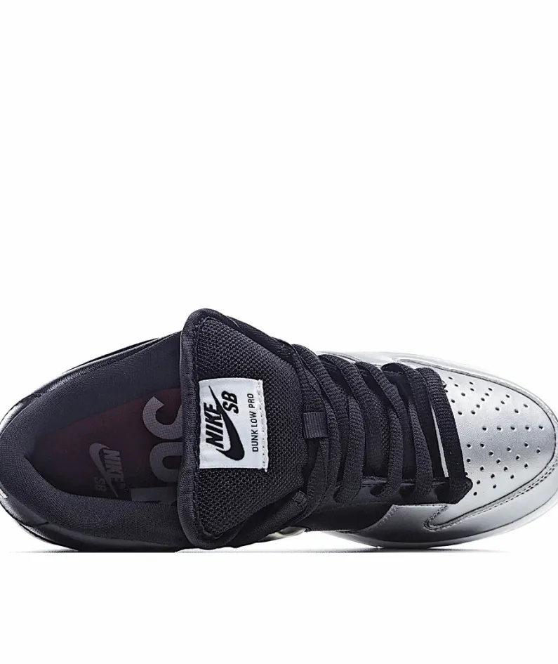 Nike Supreme X Dunk SB Low   黑银