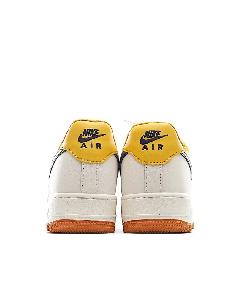 Nike Air Force 1 Low-Top Sneakers