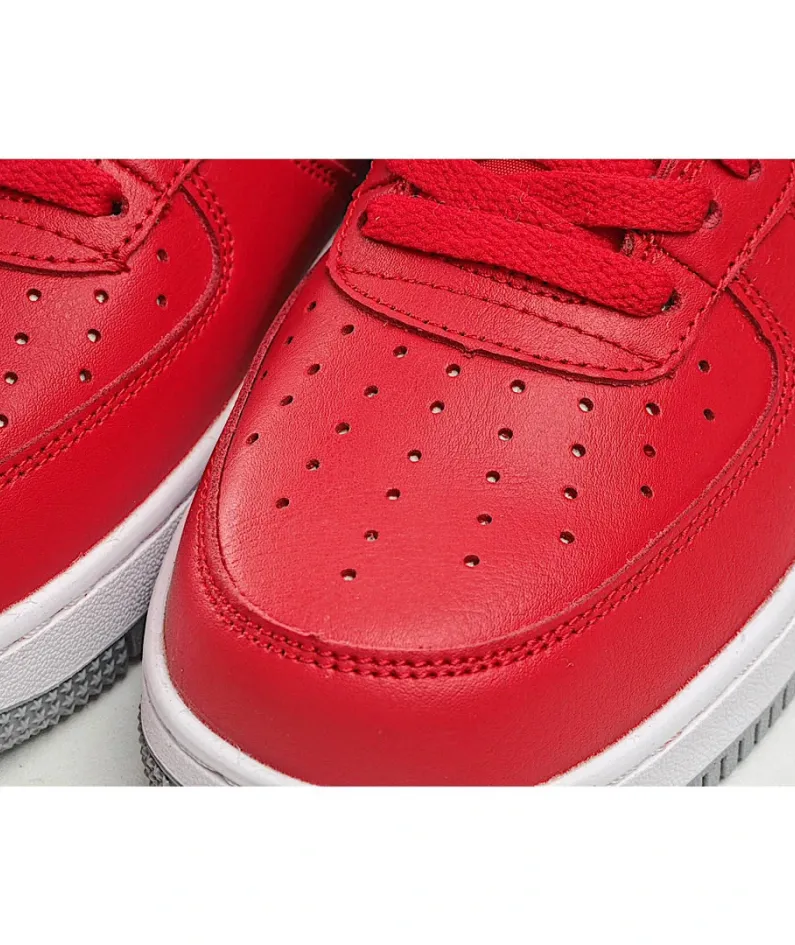 Nike Air Force 1 Low 07 Low Top Sneakers