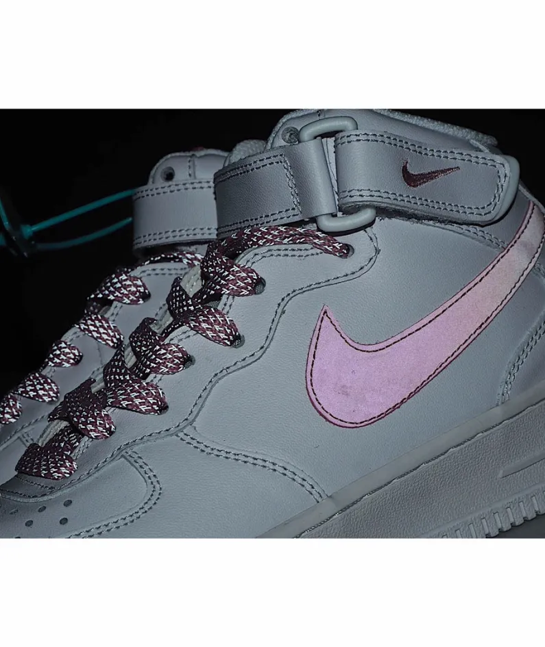 Nike Air Force 1 Mid