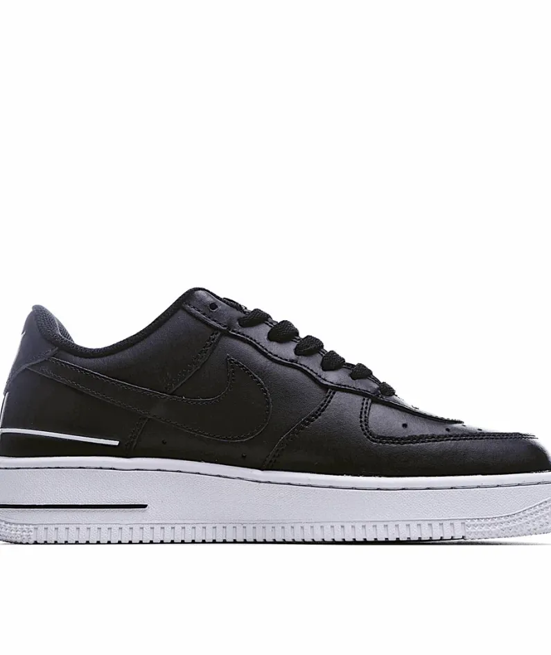 Nike Air Force 1 ’07 LV8  