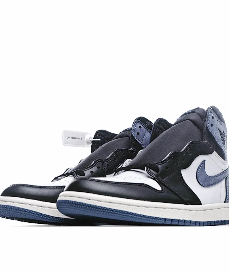 Air Jordan 1 Retro High OG 'Blue Moon'