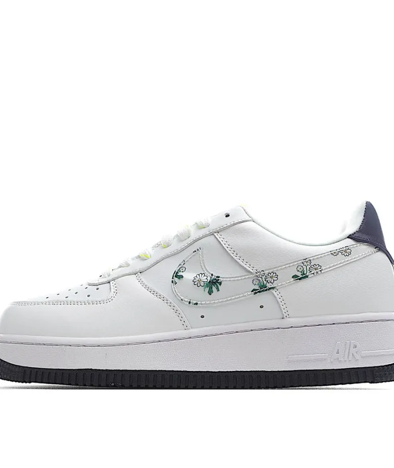 Nike Air Force 1 07 Low Top Pure White Black