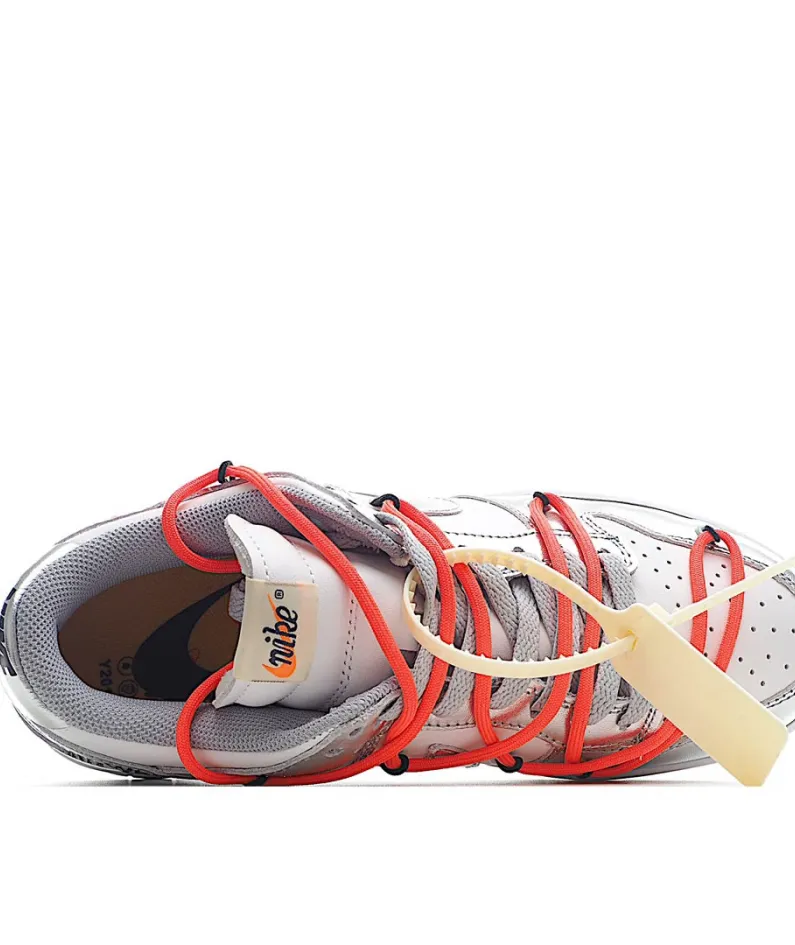 Nike SB Dunk OFF-WHITE Low-Top Sneakers