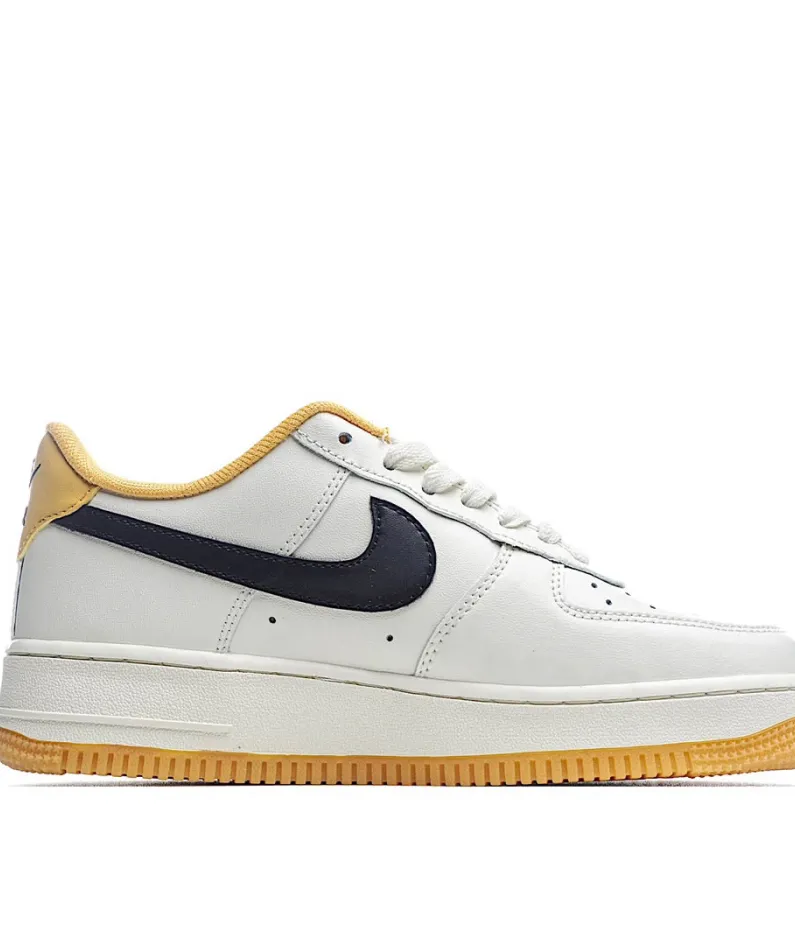 Nike Air Force1 07 Sneakers