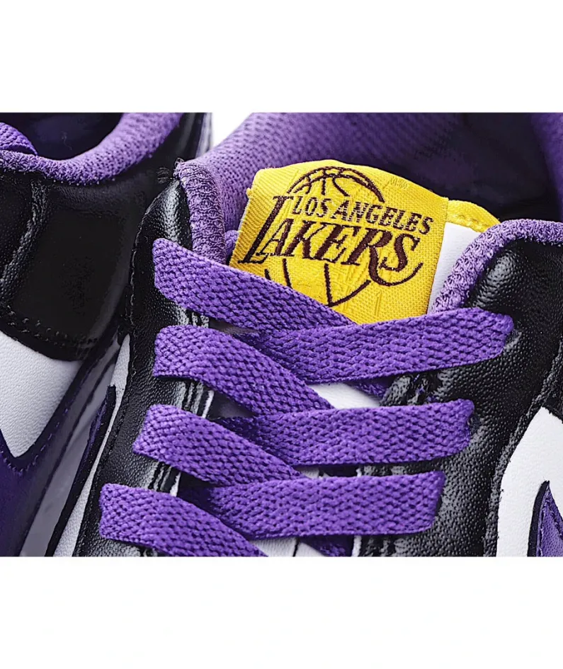 Nike Air Force 1 x Kobe Low-Top Sneakers