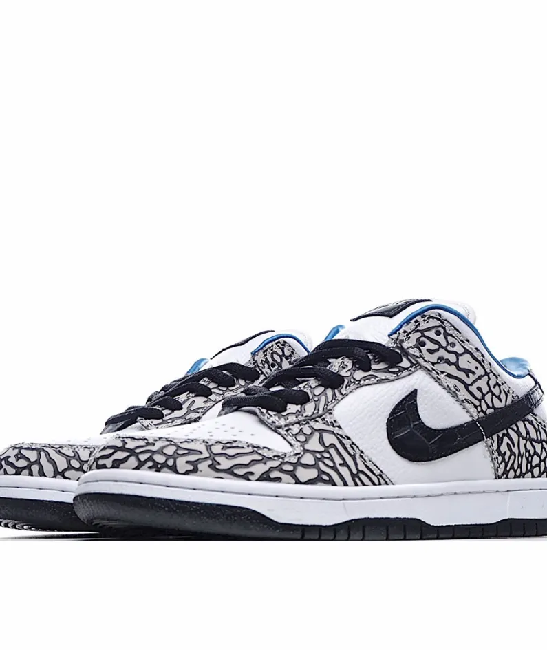 Nike SB Dunk Low
