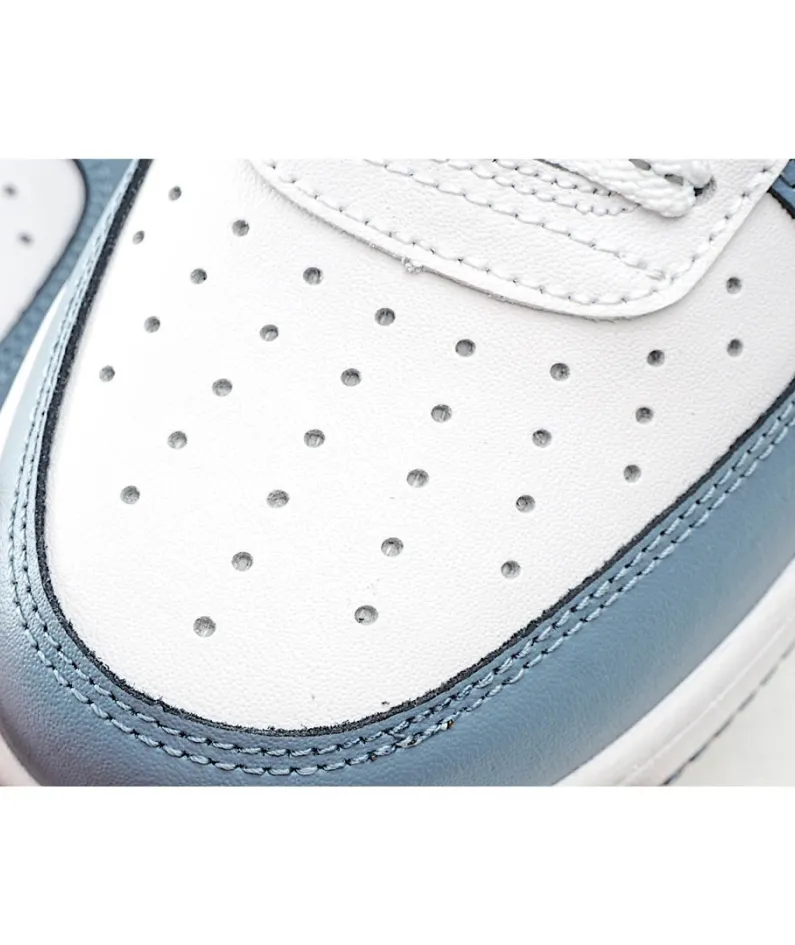 Nike Air Force 1 Low Sneakers