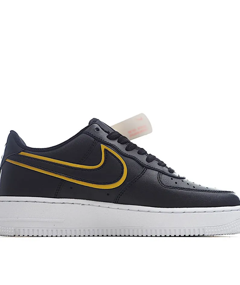 Nike Air Force 1 React LV8  