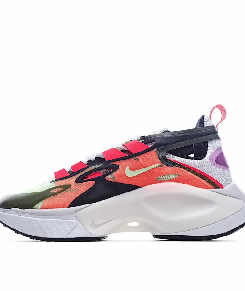 Nike CHANEL x Nike Signal DIMSIX Running Shoe