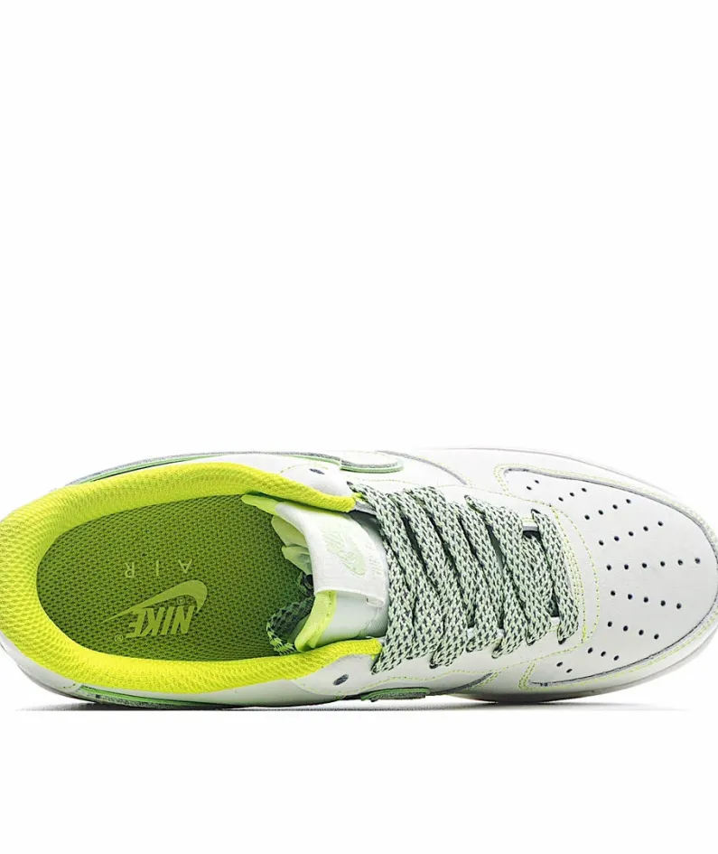 Nike Air Force 1 07 LowSail/Phantom Low Top Sneakers