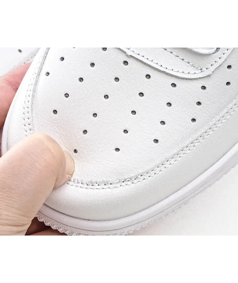 Nike Air Force 1 Low Top Sneakers Pink