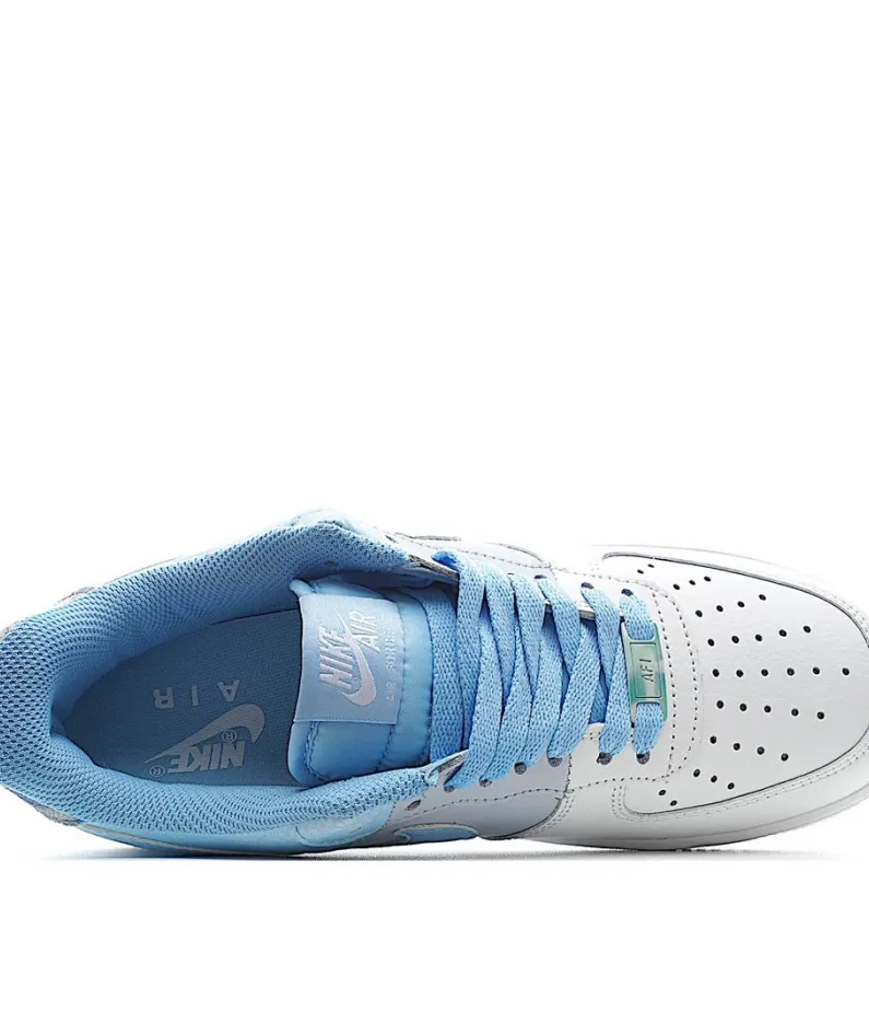 Nike Air Force 1 Low-Top Sneakers