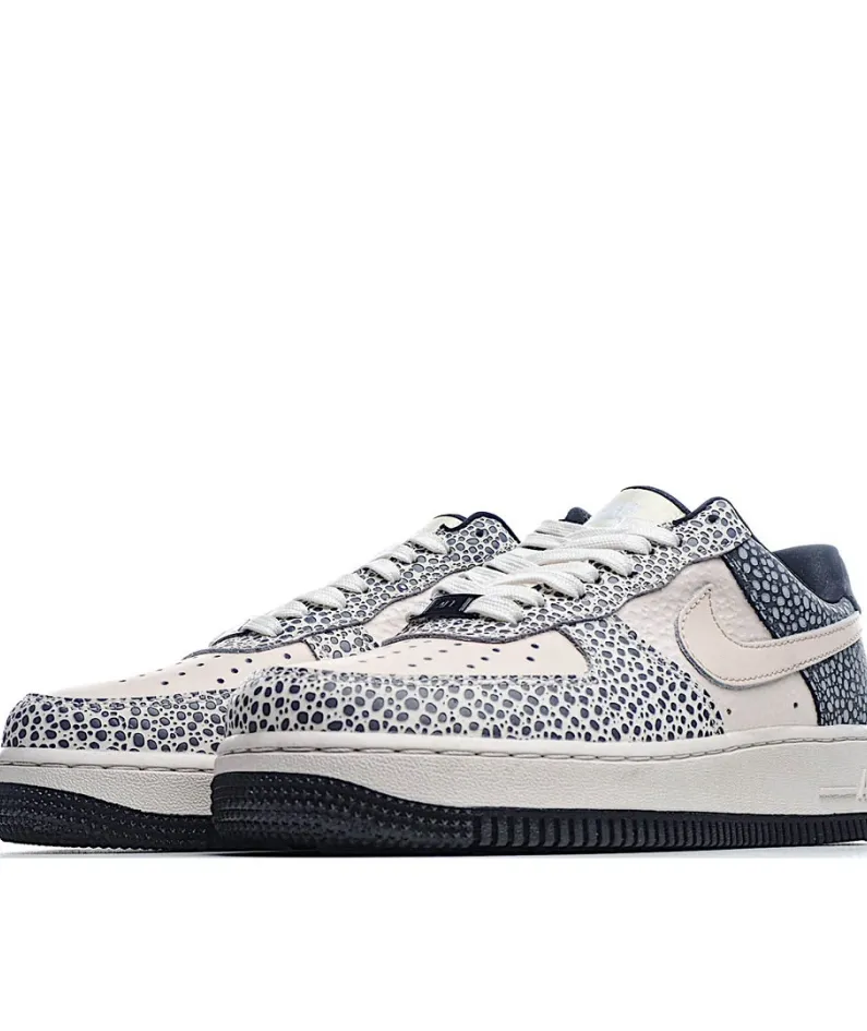 Nike Air Force 1 Low Low Top Sneakers