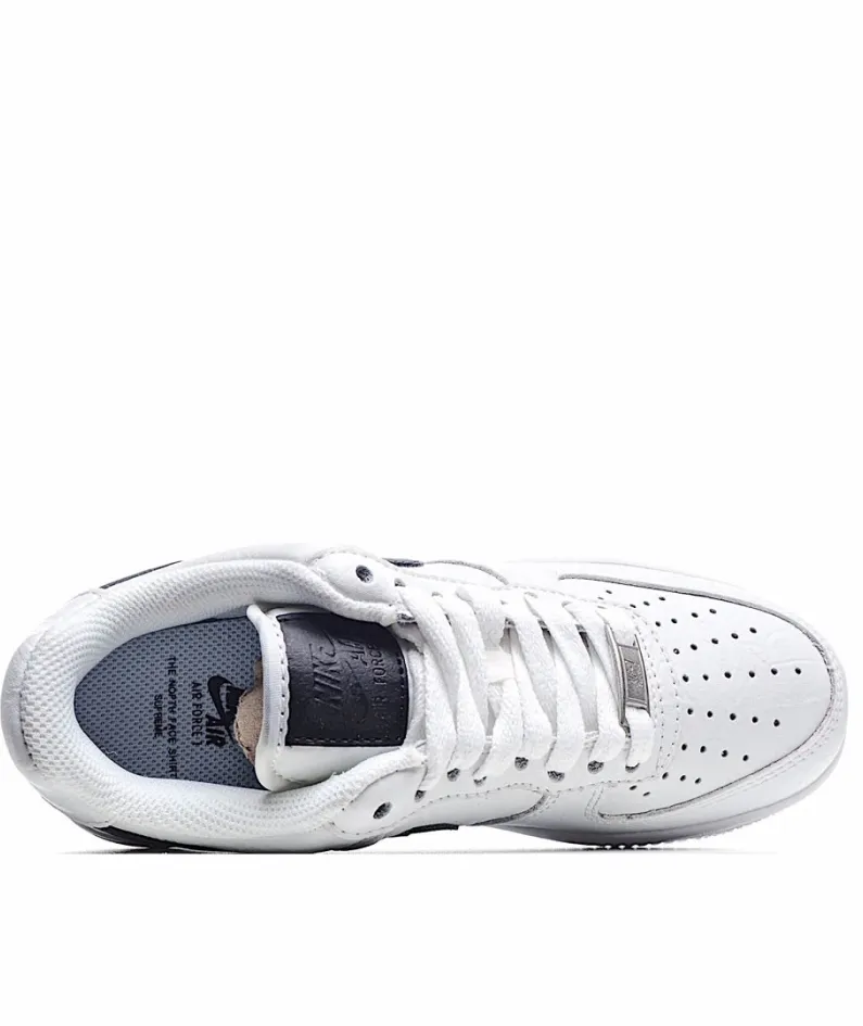Nike Air Force 1 Low-Top Sneakers