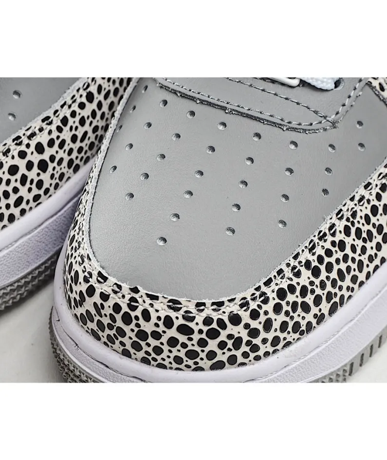 Nike Air Force 1 Low Low Top Sneakers