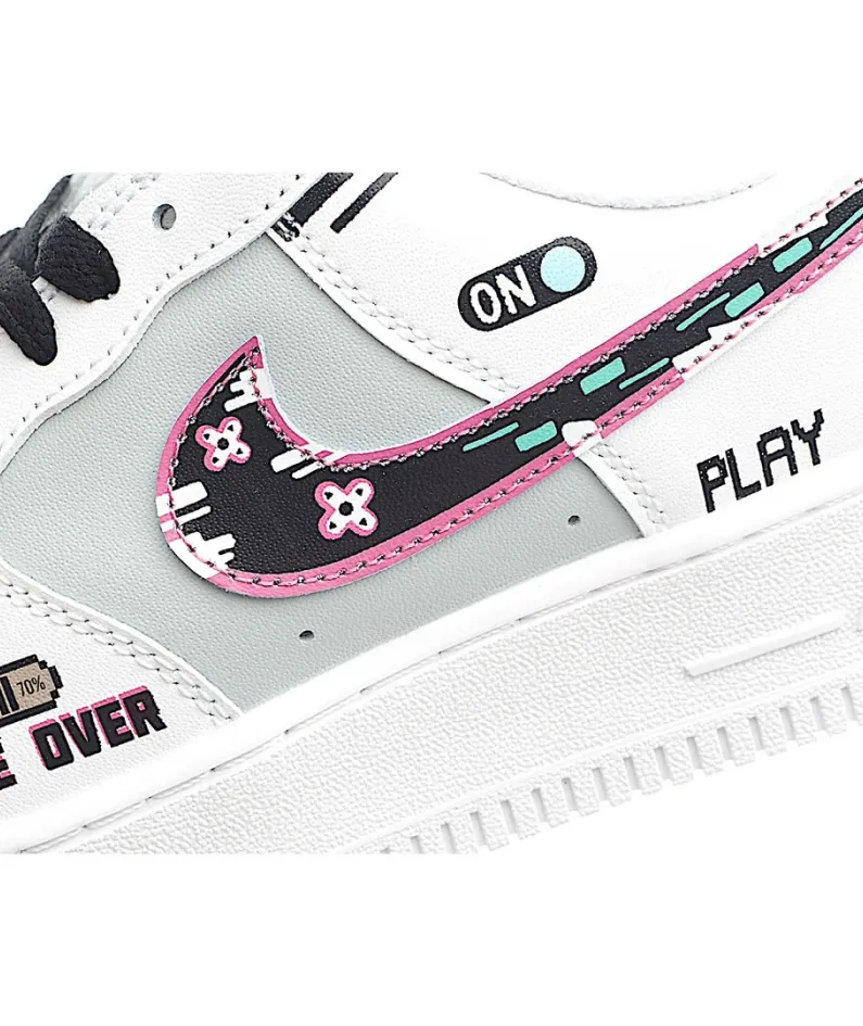 Nike Air Force 1 Low'07 Low Top Sneakers