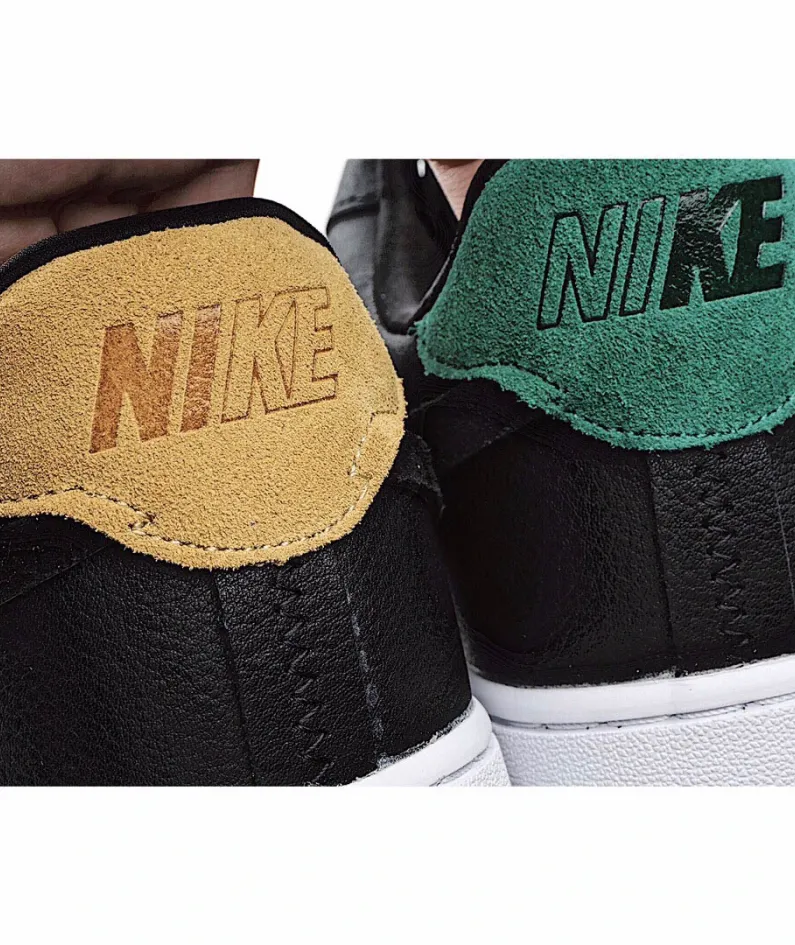 NIKE WMNS AIR FORCE 1 07 LX 
