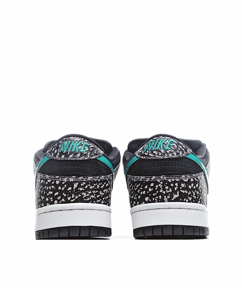 Nike SB Dunk Low PROElephant Sneakers