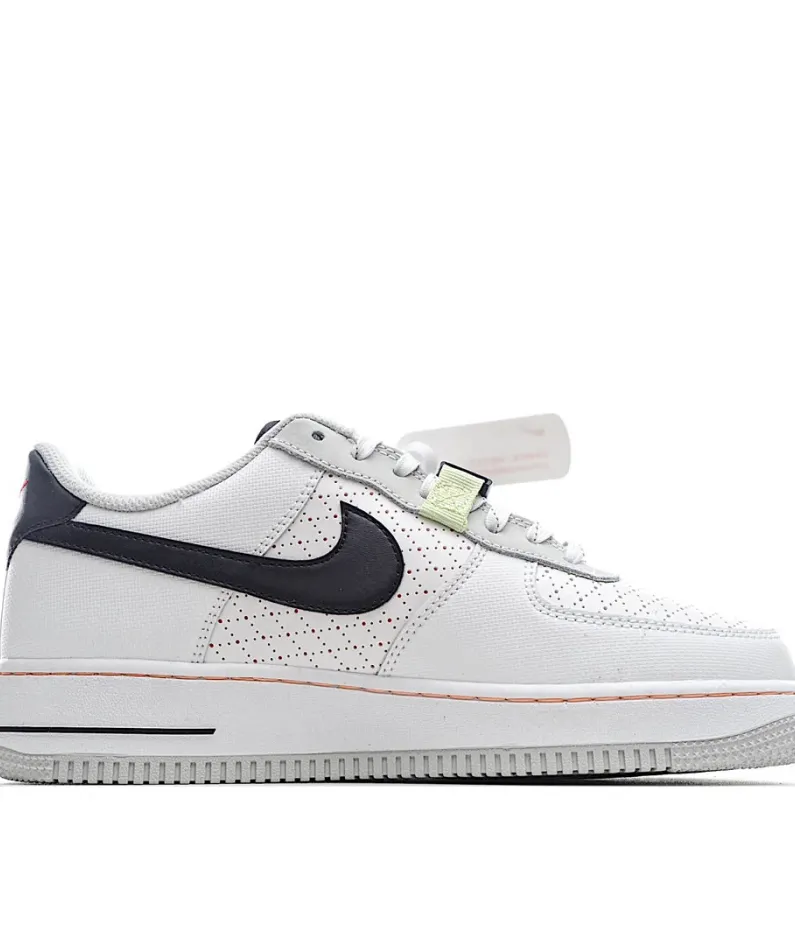 Nike Air Force 1 Low-Top Sneakers