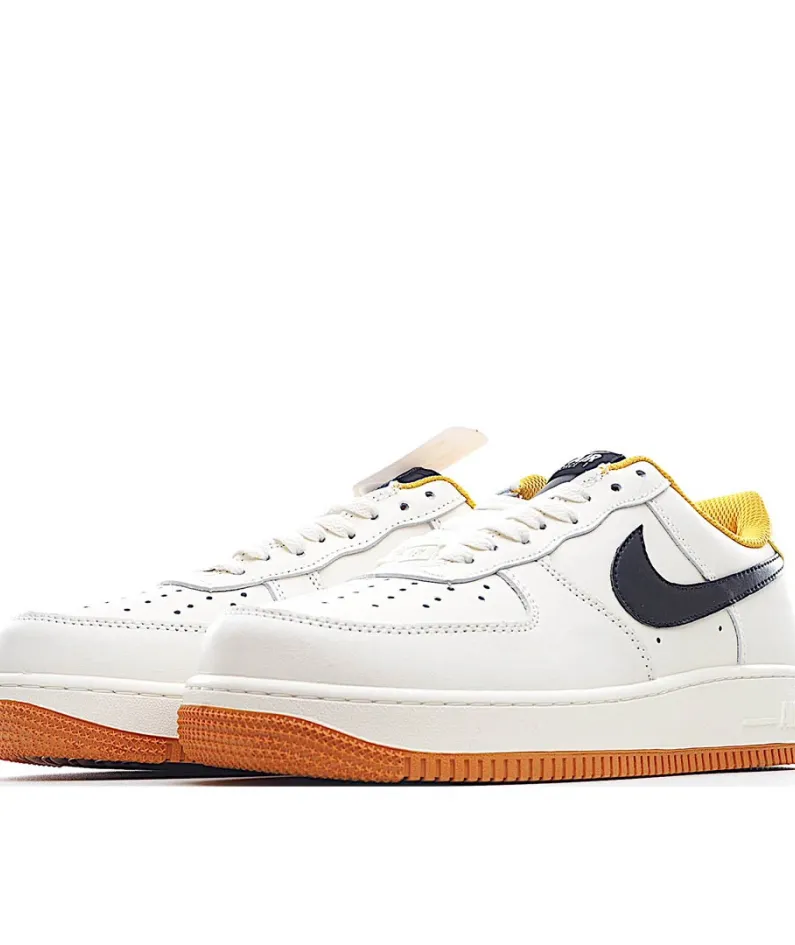 Nike Air Force 1 Low-Top Sneakers