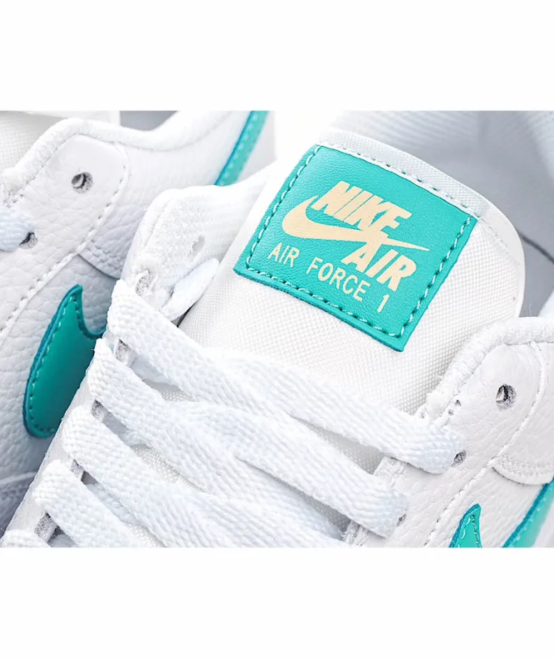 Nike Air Force1 07 Sneakers