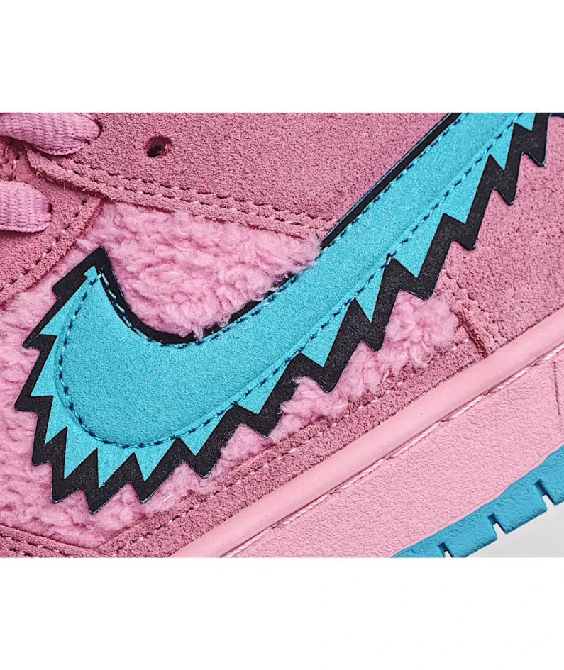 NIKE SB DUNK LOW PRO QS 