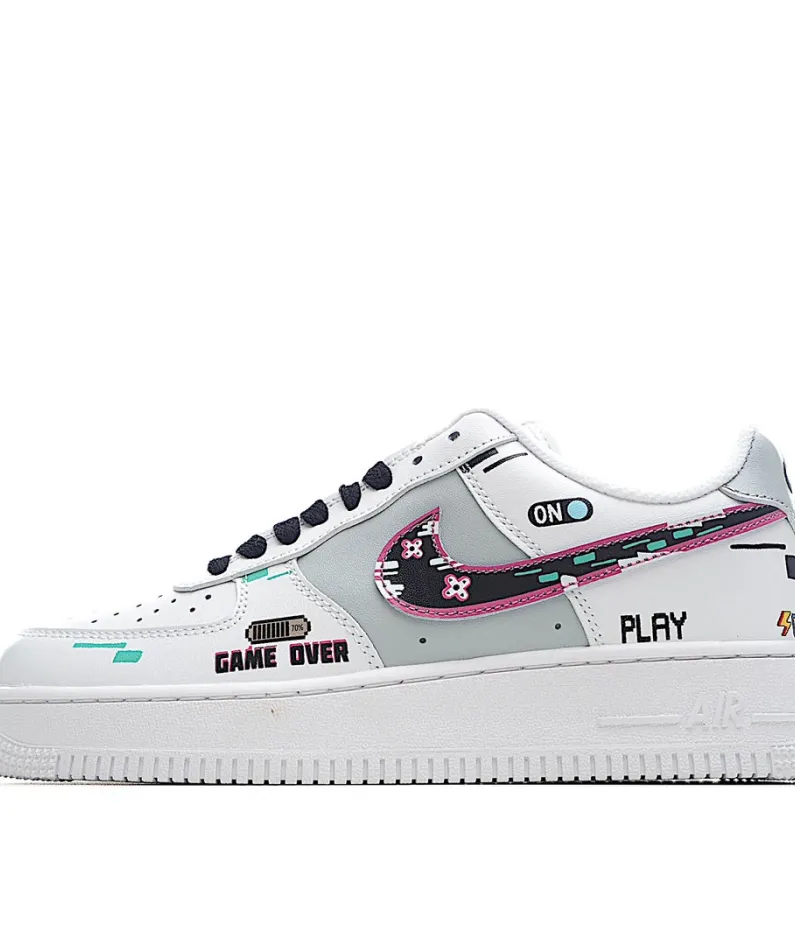 Nike Air Force 1 Low'07 Low Top Sneakers
