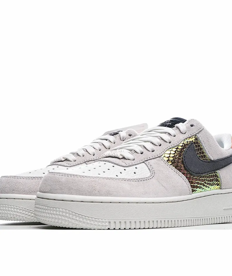 Nike Air Force 1 Low "IridescentSnakeskin Light Grey Beige
