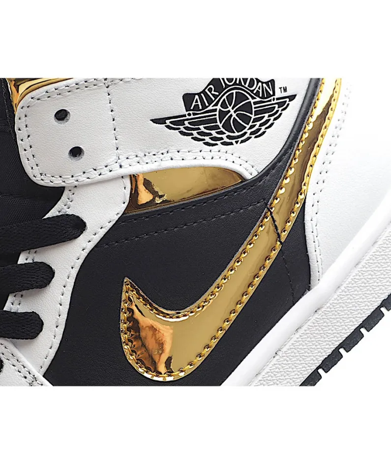 Air Jordan 1 Mid GS 'White Gold'